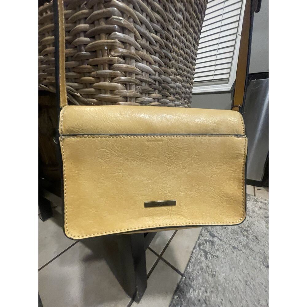 SIMPLY NOELLE Women's Crossbody Shoulder Bag Clutch Small Faux Leather Yellow​​ - Picture 6 of 6